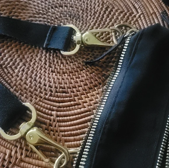 Designer sunglasses NWOT & crossbody bag